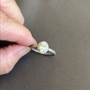 Elegant Silver Women's Ring